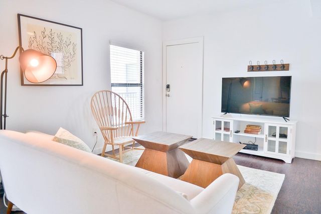 2300 Stanford Street G, Houston, TX 77006