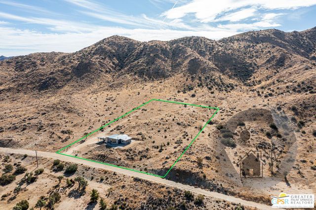 57795 Santa Barbara Drive, Yucca Valley, CA 92284