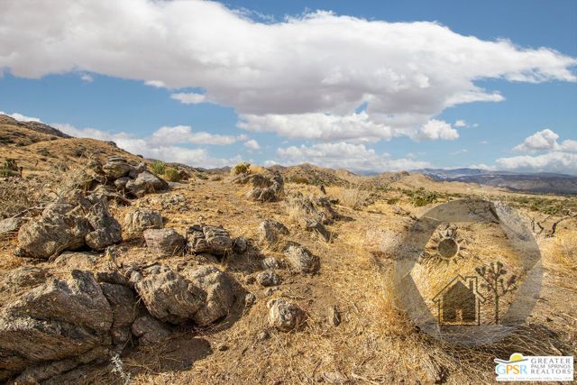 57795 Santa Barbara Drive, Yucca Valley, CA 92284