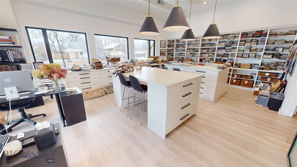 401 E Peach Street, Bozeman, MT 59715 photo 2