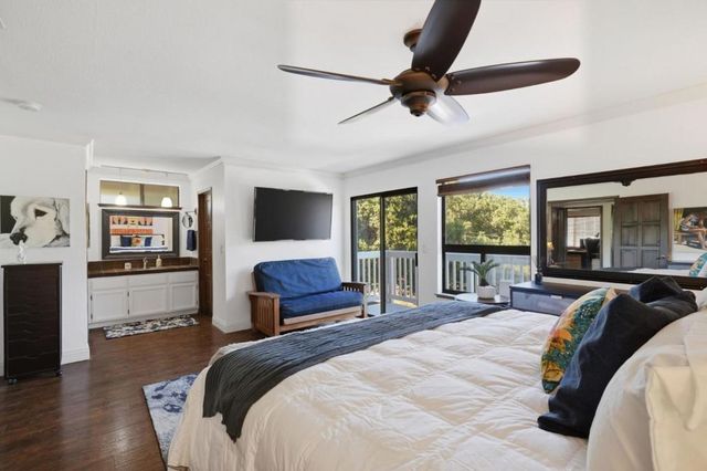 17200 Holiday Drive, Morgan Hill, CA 95037