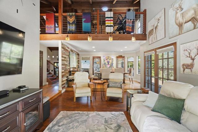 17200 Holiday Drive, Morgan Hill, CA 95037