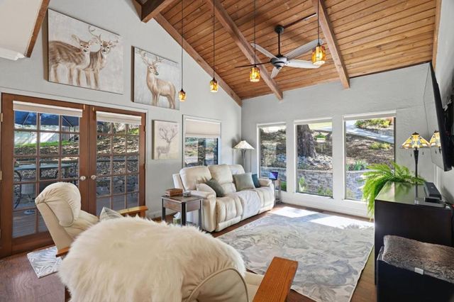 17200 Holiday Drive, Morgan Hill, CA 95037