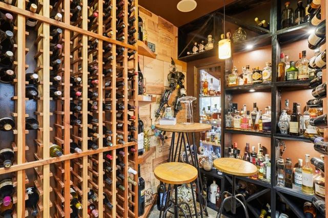 17200 Holiday Drive, Morgan Hill, CA 95037