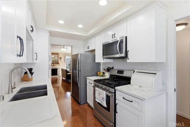 8276 Constantine Drive, Huntington Beach, CA 92646