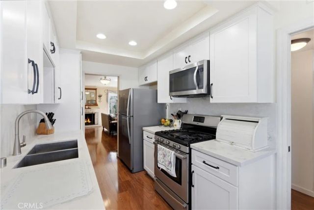 8276 Constantine Drive, Huntington Beach, CA 92646