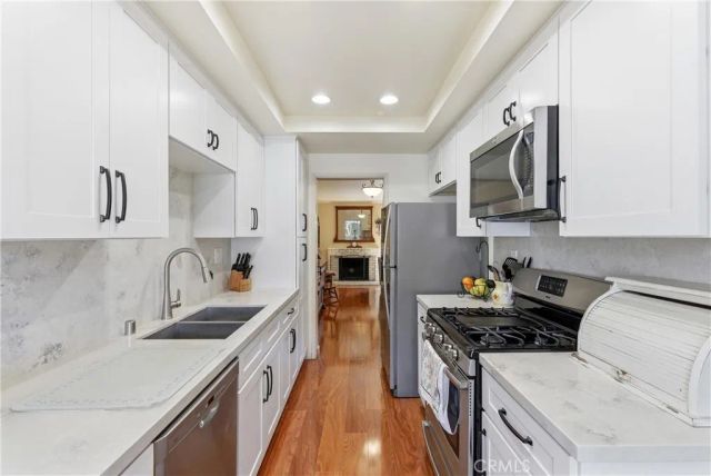 8276 Constantine Drive, Huntington Beach, CA 92646