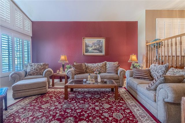 2241 N 1st Avenue, Upland, CA 91784