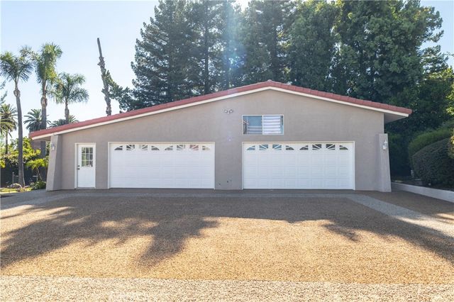 2241 N 1st Avenue, Upland, CA 91784