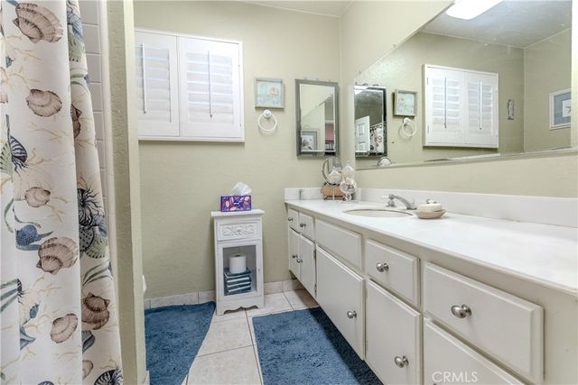 2241 N 1st Avenue, Upland, CA 91784