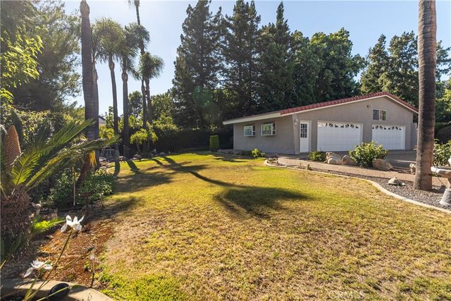 2241 N 1st Avenue, Upland, CA 91784