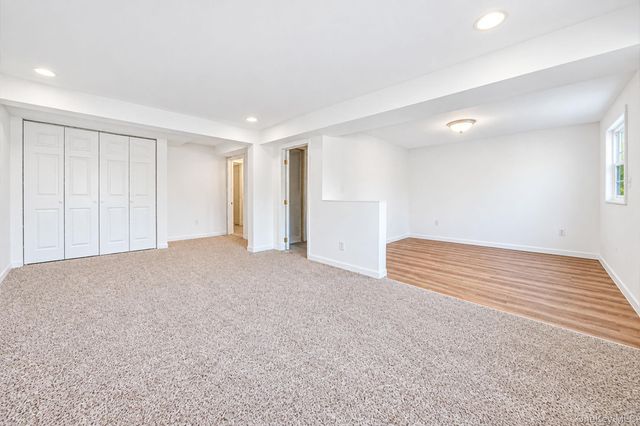 1527 Saint Louis Avenue, Bay Shore, NY 11706