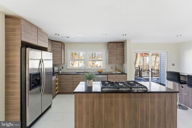 609 SEMINOLE CREEK WAY, Silver Spring, MD 20904