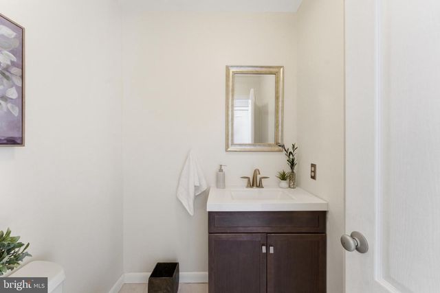 609 SEMINOLE CREEK WAY, Silver Spring, MD 20904