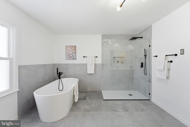 609 SEMINOLE CREEK WAY, Silver Spring, MD 20904