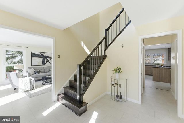 609 SEMINOLE CREEK WAY, Silver Spring, MD 20904