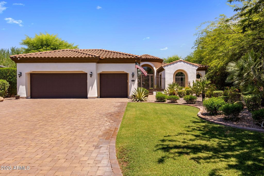 5205 E BARWICK Drive, Cave Creek, AZ 85331 — photo 4