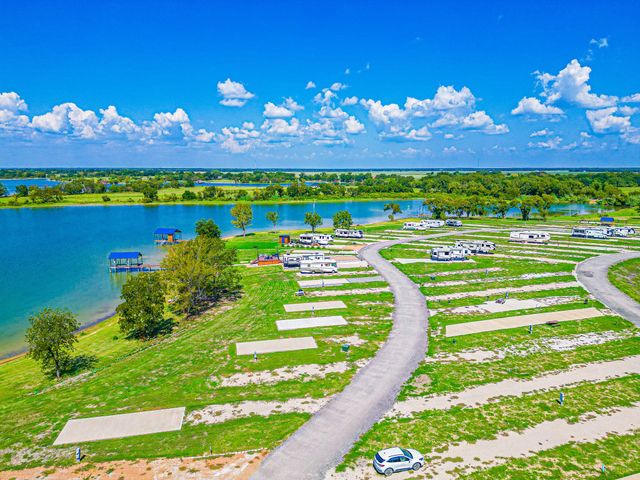 Lot 34 Waterfront Road, Kerens, TX 75144