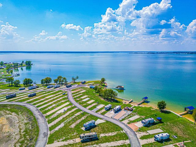 Lot 34 Waterfront Road, Kerens, TX 75144