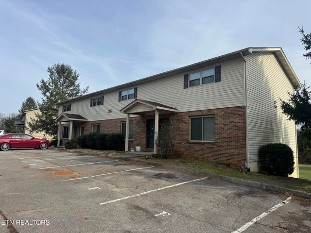 1817 Meadowland Lane, Louisville, TN 37777