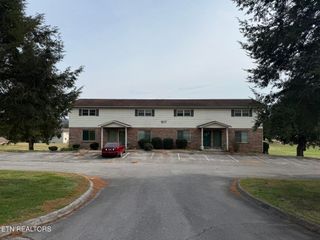 1817 Meadowland Lane, Louisville, TN 37777