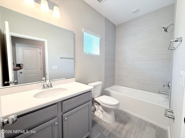 1699 ENCLAVE Road, Jacksonville, FL 32211