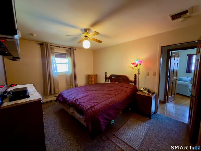 25 Greenfield Avenue, Waterbury, CT 06708
