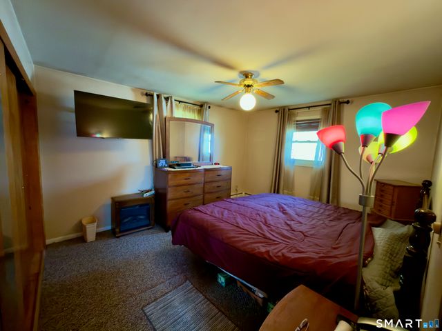 25 Greenfield Avenue, Waterbury, CT 06708