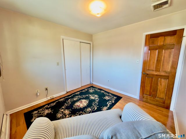 25 Greenfield Avenue, Waterbury, CT 06708