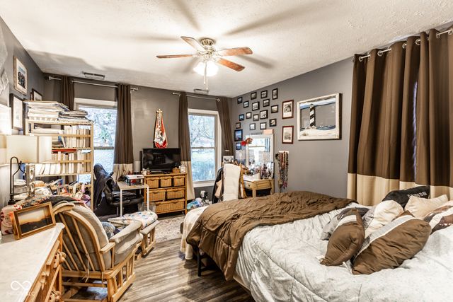 462 San Carlos Drive, Greenwood, IN 46142