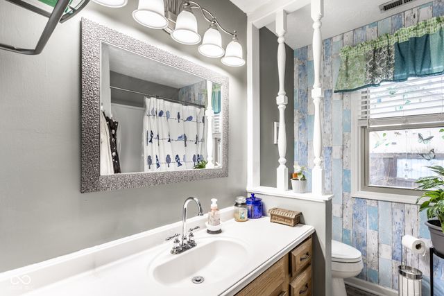 462 San Carlos Drive, Greenwood, IN 46142