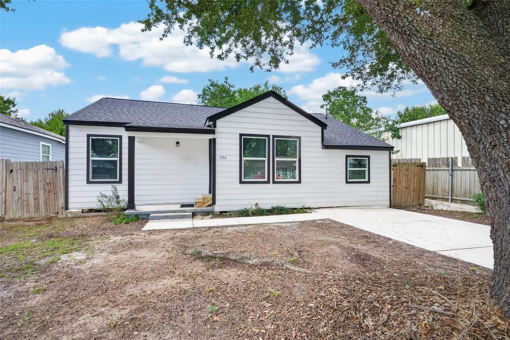 506 Randall Street, Pasadena, TX 77506