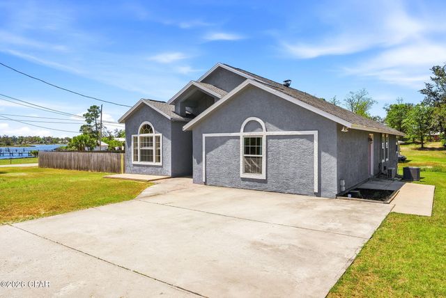 1024 East Street, Panama City, FL 32404