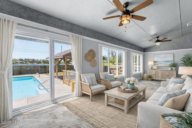 1024 East Street, Panama City, FL 32404