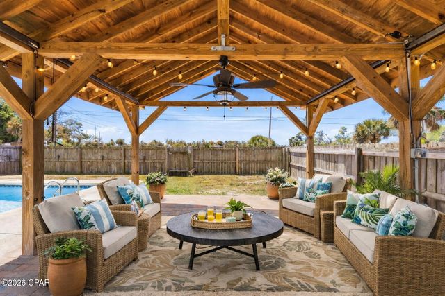 1024 East Street, Panama City, FL 32404