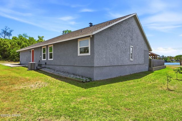 1024 East Street, Panama City, FL 32404