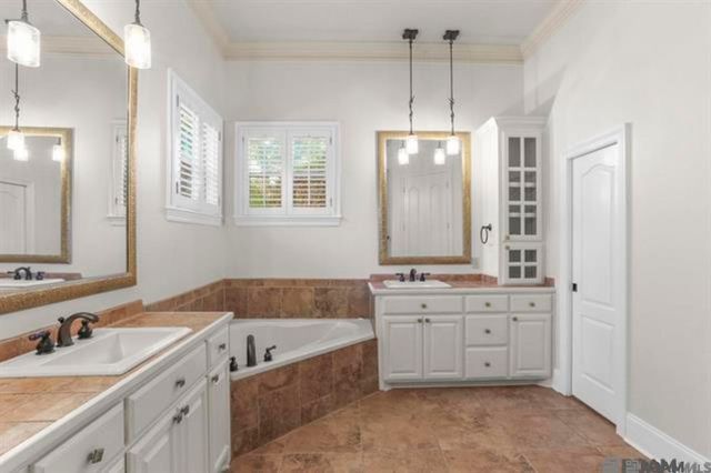 3137 Rue D Orleans, Baton Rouge, LA 70810