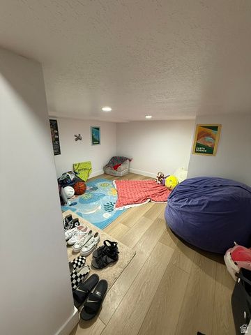 4196 S 800 W, Riverdale, UT 84405