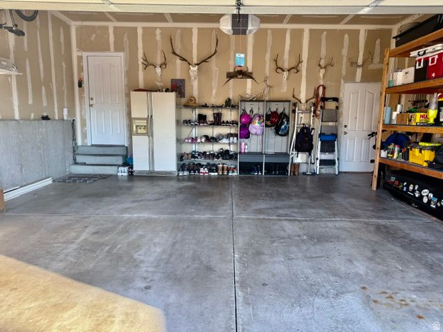 4196 S 800 W, Riverdale, UT 84405