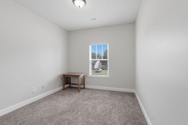 192 Lacebark Pine Way, Beech Island, SC 29842