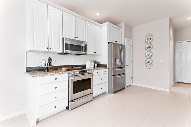 3701 Cobblefield Drive, Evansville, IN 47711