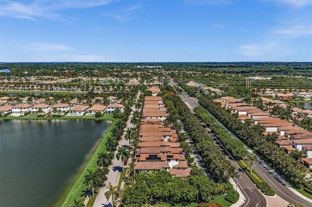 8289 NW 38th St, Cooper City, FL 33024