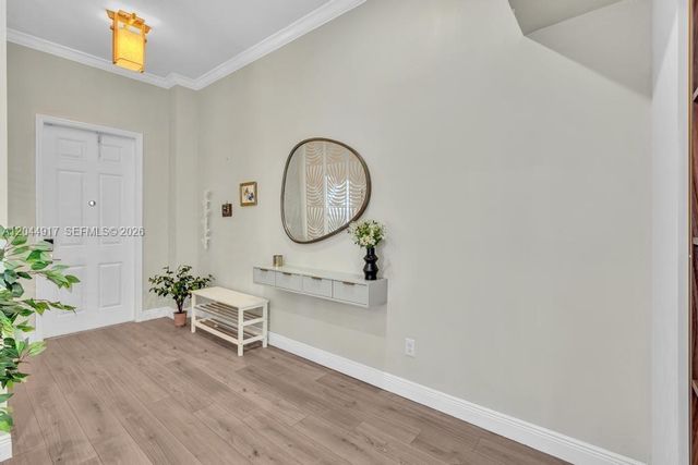 8289 NW 38th St, Cooper City, FL 33024