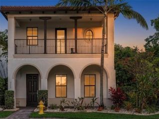 8289 NW 38th St, Cooper City, FL 33024