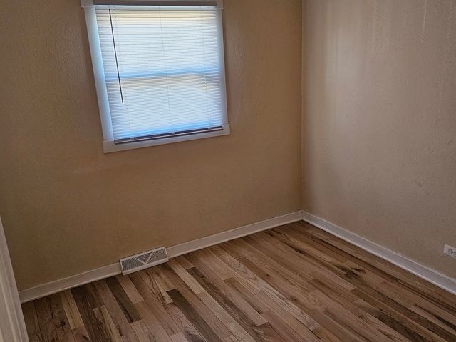 15229 HONORE Avenue, Harvey, IL 60426