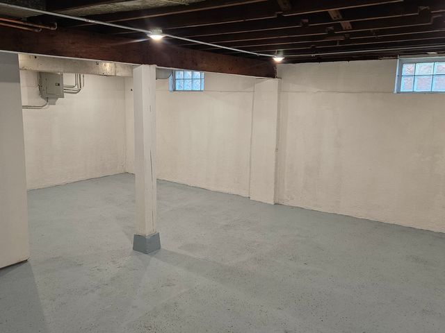 15229 HONORE Avenue, Harvey, IL 60426