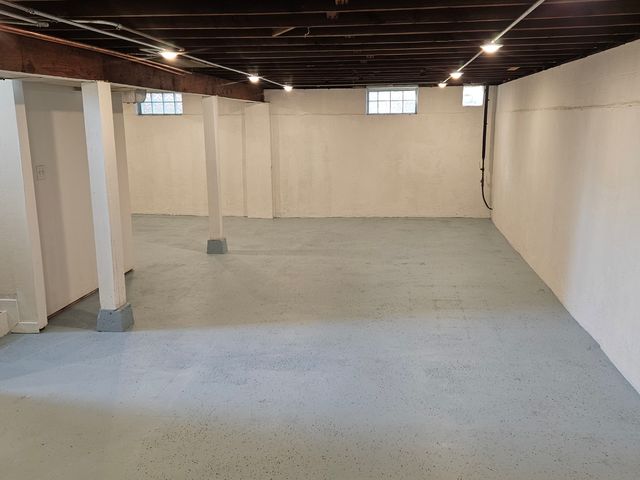 15229 HONORE Avenue, Harvey, IL 60426