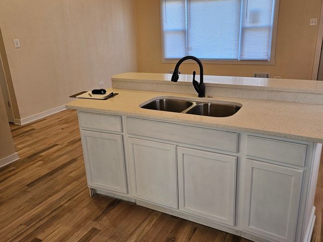 15229 HONORE Avenue, Harvey, IL 60426