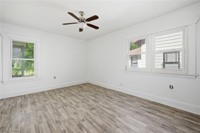 727 W Laclede Avenue, Youngstown, OH 44511