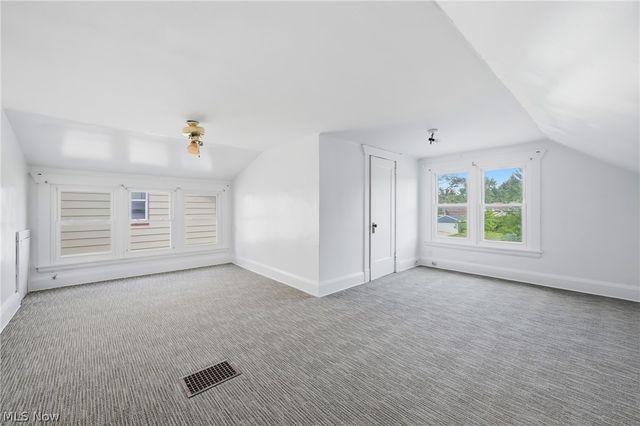 727 W Laclede Avenue, Youngstown, OH 44511